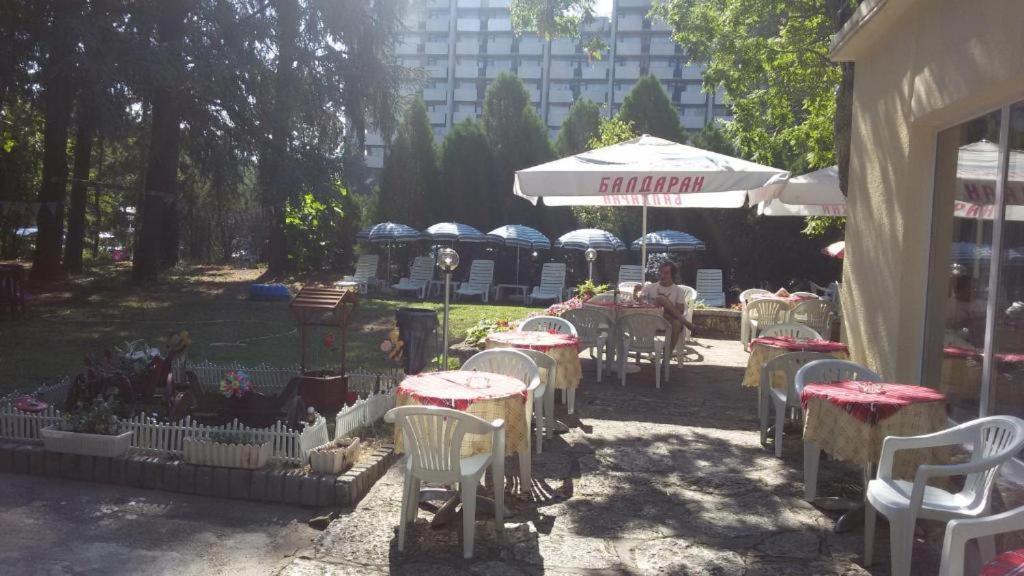 Хотел Русалка, Varna Esterno foto